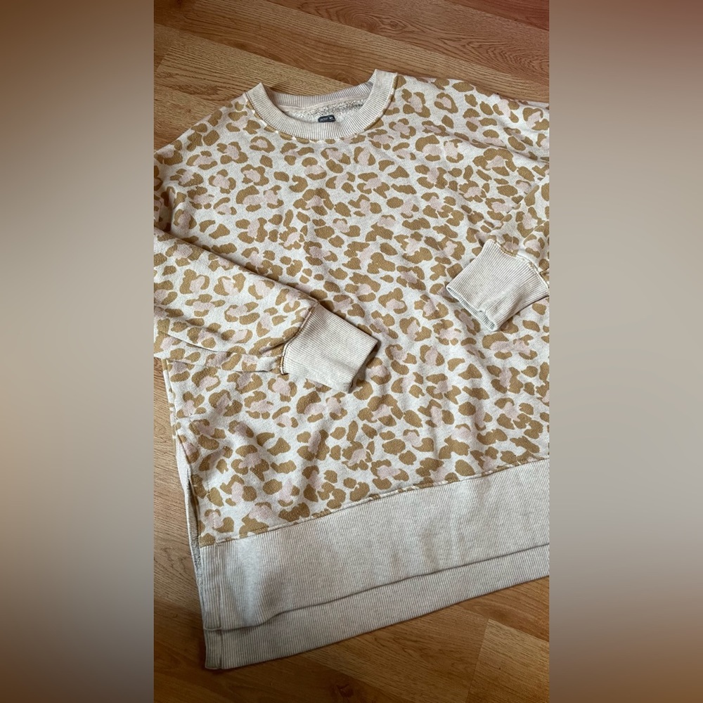 Leopard tan Aerie Crewneck